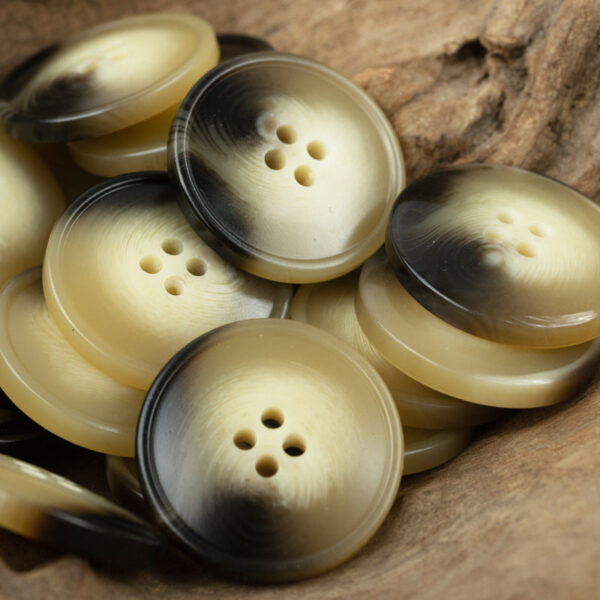 15-30mm Coffee-Colored Resin Buttons for Casual Trousers 30pcs - Image 3