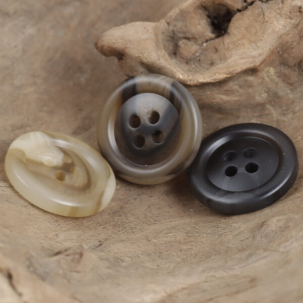 Resin Buttons for Light Khaki Casual Cargo Pants 30pcs - Image 3