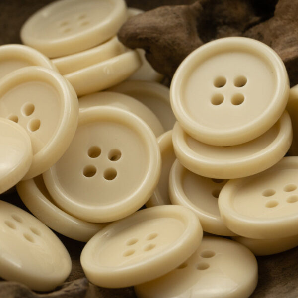 7-Color Round Four-Hole Resin Button Set 70 Pack - Image 4