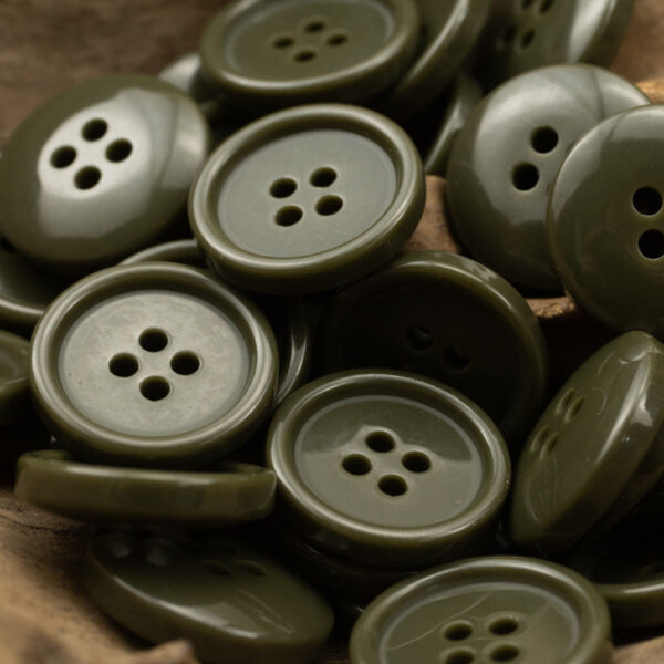 7-Color Round Four-Hole Resin Button Set 70 Pack - Image 7