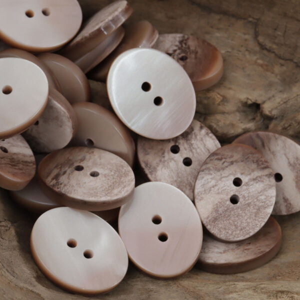 Oval Two-Hole Gradient Resin Buttons Double Sides 40 Pack - Image 3