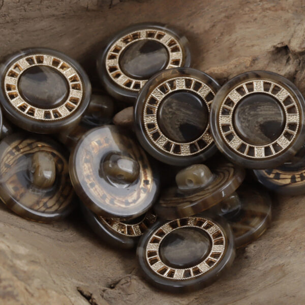 Luxurious Antique Gold Tone Chessboard Pattern Resin Buttons 10pcs - Image 6