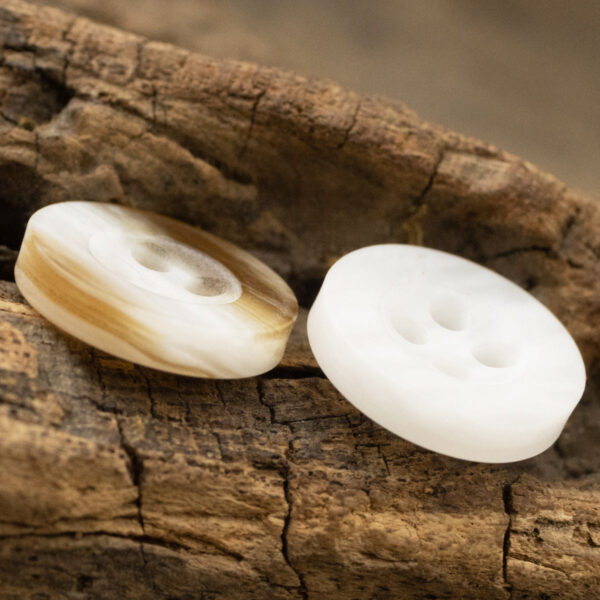 11.5MM Wide-Edged White Wood Grain Resin Buttons for Zen Clothing 50pcs - Image 3