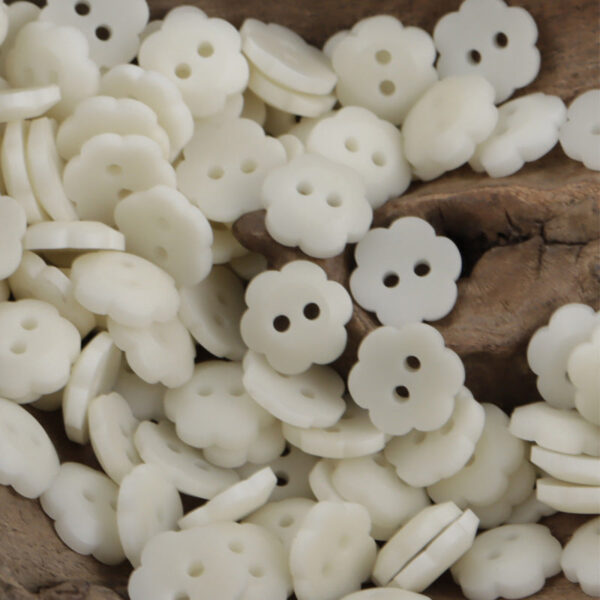 11.5mm Matte Floral Natural Tagut Nut Buttons for Kids 20pcs - Lots of Buttons