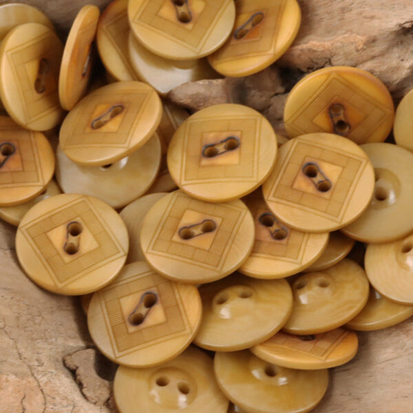 Creative Chessboard UFO Natural Tagua Nut Buttons,10pcs