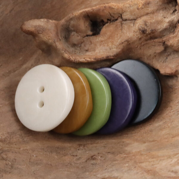 Curved Wave Natural Corozo Tagua Nut Buttons 10PCS