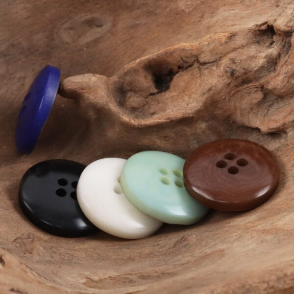 Iris Natural Tagut Nut Buttons for Haute Couture Suits 5pcs - Image 2