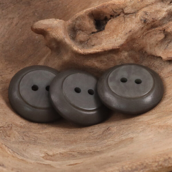 21mm Hemp Gray 2-Hole Tagut Nut Buttons for Linen Clothing 10pcs - Image 4