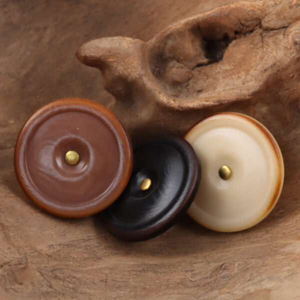 Burnt-Edge Natural Tagut Nut Buttons with Golden Shanks for Knitwear 10pcs - Image 3
