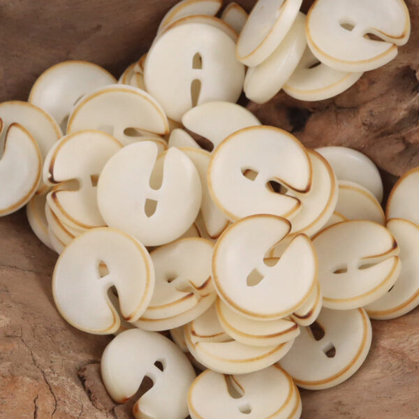 Cute Pac Man Natural Tagua Nut Buttons 10pcs