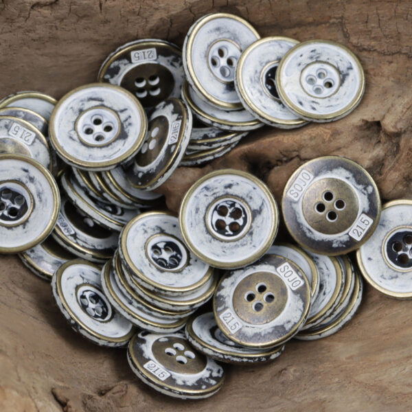 Vintage Rusty Metal 4 Hole Buttons for Denim Shirts 10pcs - Image 3