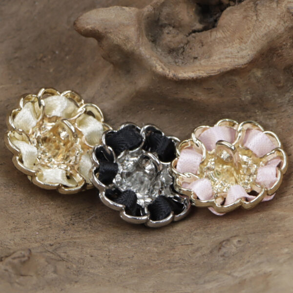 Hydrangea Handmade Hot-Fix Rhinestone Metal Decorative Buttons 10pcs - Image 2