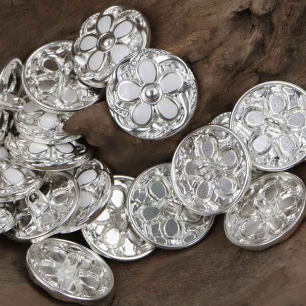 19MM Daisy-Shaped White Gold Metal Buttons for Woolen Short Coats 10pcs - Image 2