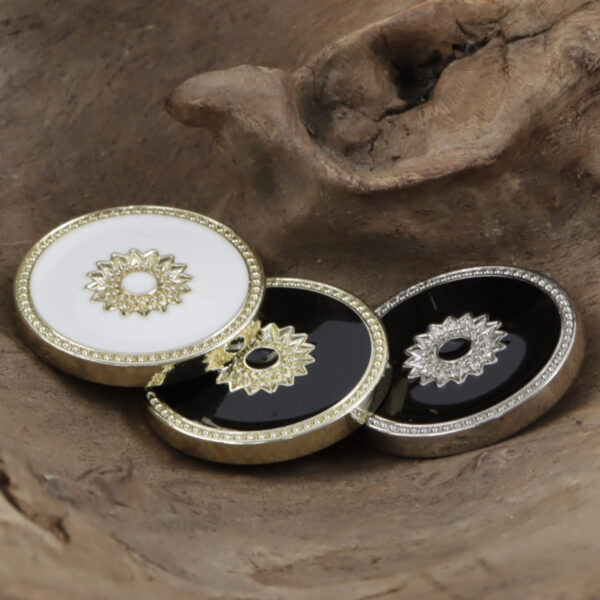 Embellished Floral White Gold Tone Metal Personalized Buttons 10pcs - Image 3
