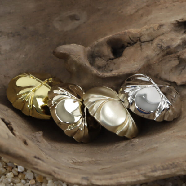 Four-Leaf Clover Misty Gold Metal Shank Buttons - 10pcs - Image 3