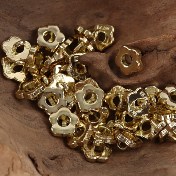 Floral Donut Hollow Metal Buttons for Women's Fashion,10pcs