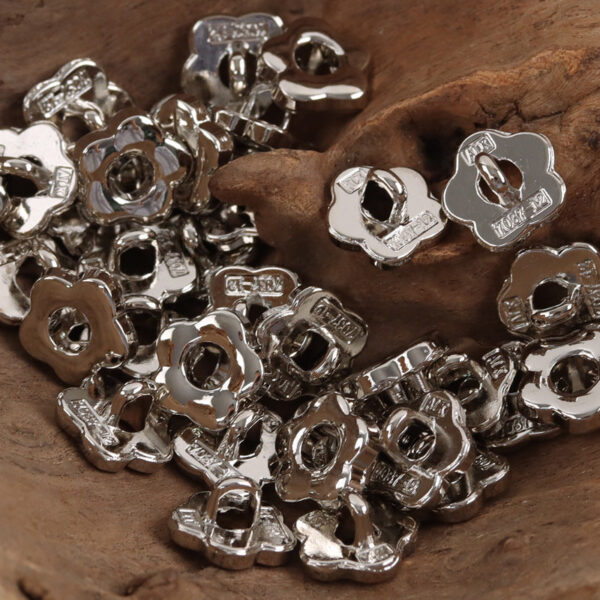 Floral Donut Hollow Metal Buttons for Women's Fashion,10pcs