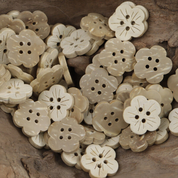 Beige Small Flower Natural Coconut Shell Buttons for Baby Clothing 50pcs - Lots of Buttons