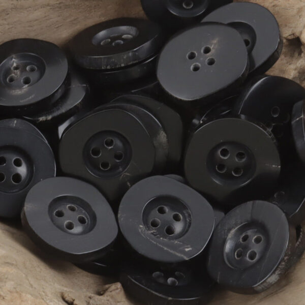 Vintage Irregular Wide-Edged Natural Real Horn Buttons,10PCS