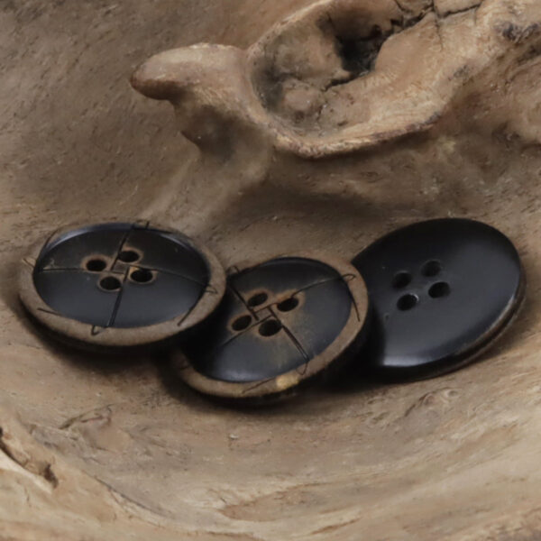 Vintage Laser-Etched Black Genuine Cow Horn Buttons,10pcs