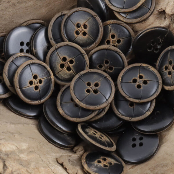 Vintage Laser-Etched Black Genuine Cow Horn Buttons,10pcs