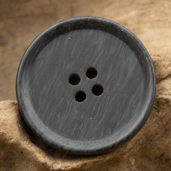 15-30mm Beveled Wood Grain Resin Buttons Yellow, Black and Khaki 60 Pack - Image 5