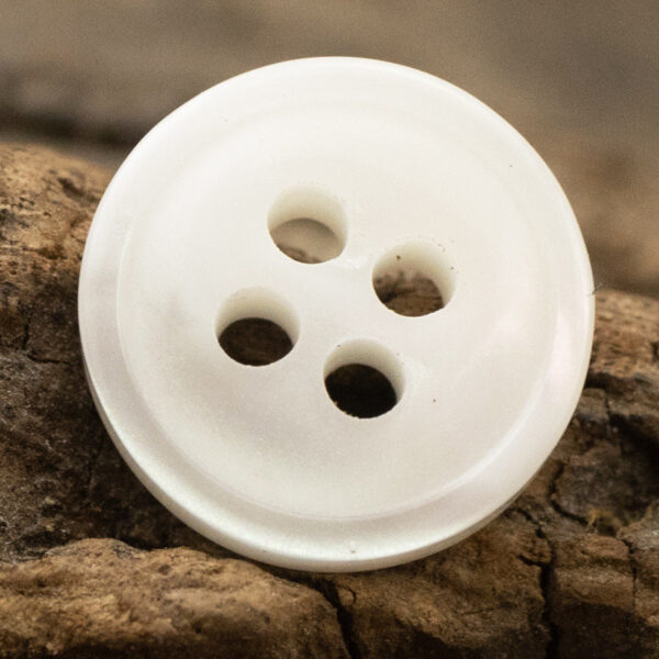 11.5mm White Khaki Imitation Wood Grain Resin Buttons 50pcs - Image 4