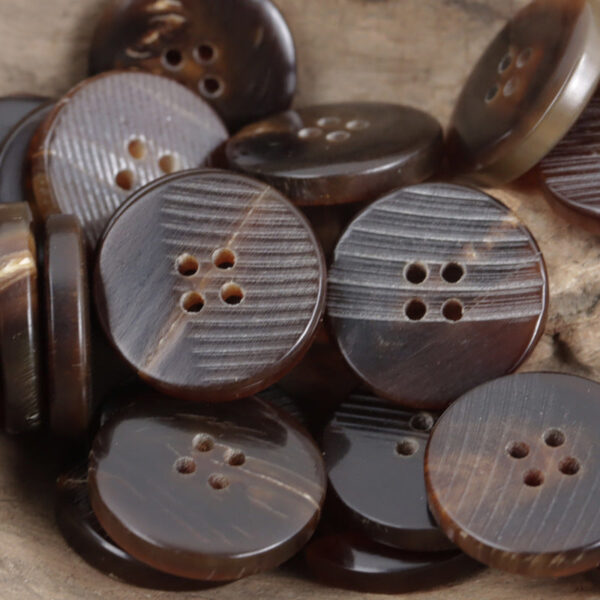 11.5mm - 30mm Flat Diagonally Cut Natural Real Horn Buttons 10pcs - Image 4