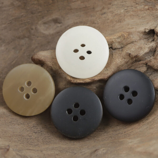 15-25mm Gradient Wood Grain Beige Coffee Resin Decorative Buttons 40 Pack - Image 2