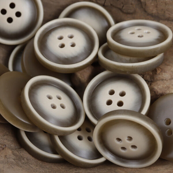 15mm-28mm Khaki Coffee Moonlight Pattern Resin Buttons 40pcs - Image 3