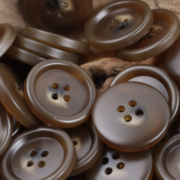 Resin Buttons for Light Khaki Cargo Pants and Casual Trousers 30pcs - Image 6