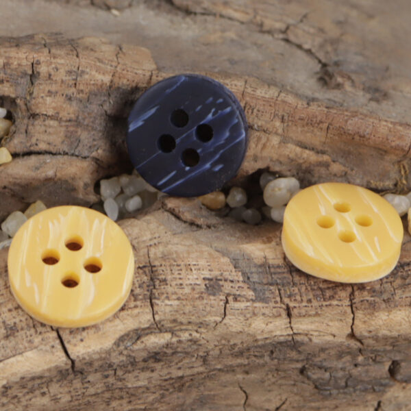 Round Wood-Like Resin Buttons for Casual Shirts Sweaters 50pcs - Image 2