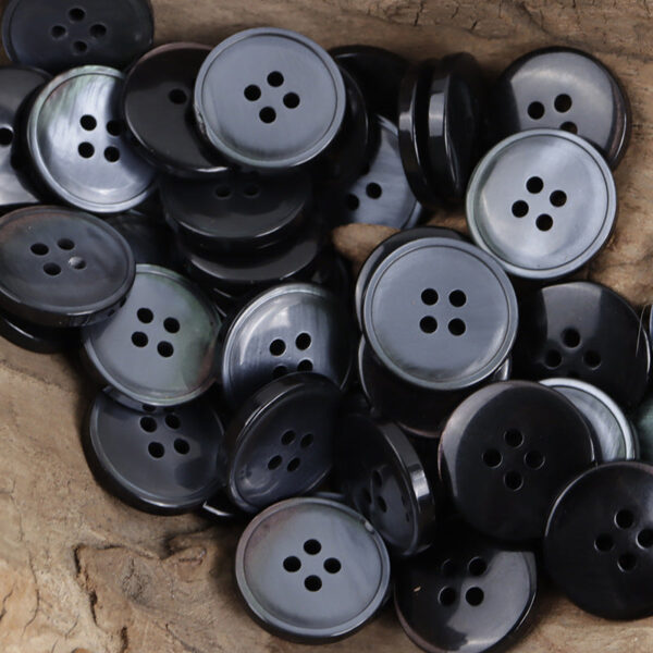 11.5mm - 30mm Round Four-Hole Misty Resin Buttons 40 Pack - Image 3