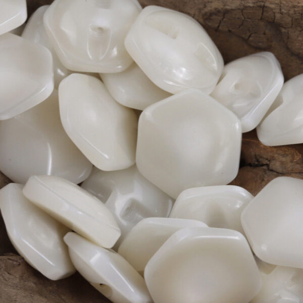 15mm-30mm White Brown Black Hexagonal Resin Buttons 30 Pack - Image 3