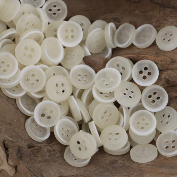 11.5mm Four-Hole White and Yellow Resin Buttons 60 Pack - Image 5