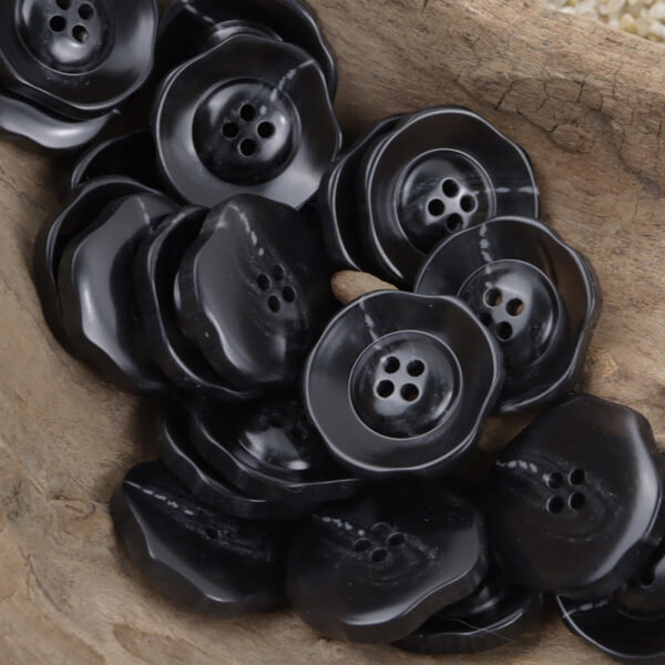Irregular Lotus-Shaped Four-Hole Resin Buttons for Corduroy Shirts 30pcs - Image 5