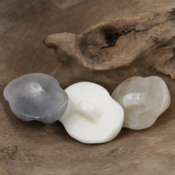 Irregular Imitation Jade Texture Translucent Resin Buttons,10pcs
