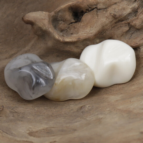 Irregular Imitation Jade Texture Translucent Resin Buttons,10pcs