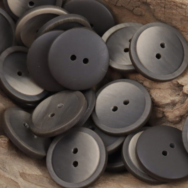 Round Gradient Brown Two Hole Resin Coat Buttons 30pcs - Lots of Buttons