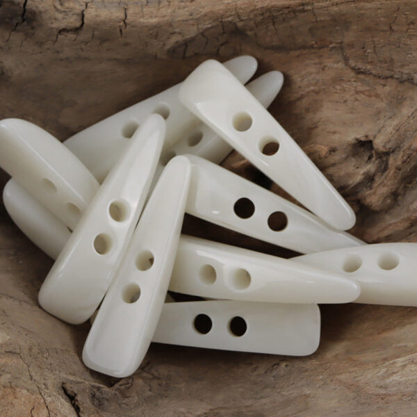 Irregular Long-Shaped White Horn Pattern Resin Toggle Buttons 10pcs - Lots of Buttons