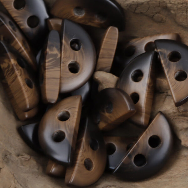 Semi-Circular 2 Hole Resin Buttons Imitation Horn Pattern,20pcs - Lots of Buttons