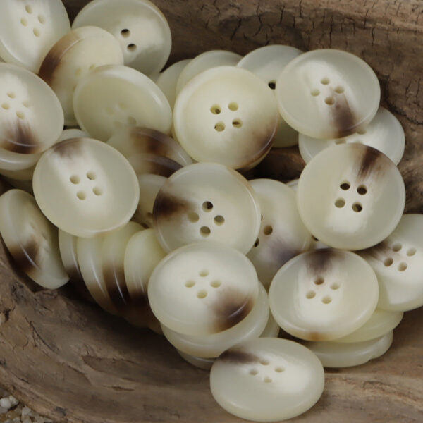 4-Hole Camel Resin Sewing Buttons for Sweaters Cardigans 30pcs - Image 2