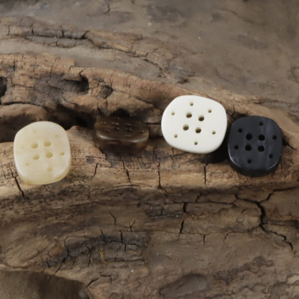 12.5mm Multi-Hole Resin Buttons for Beach Shirts,Dresses 50pcs - Image 2