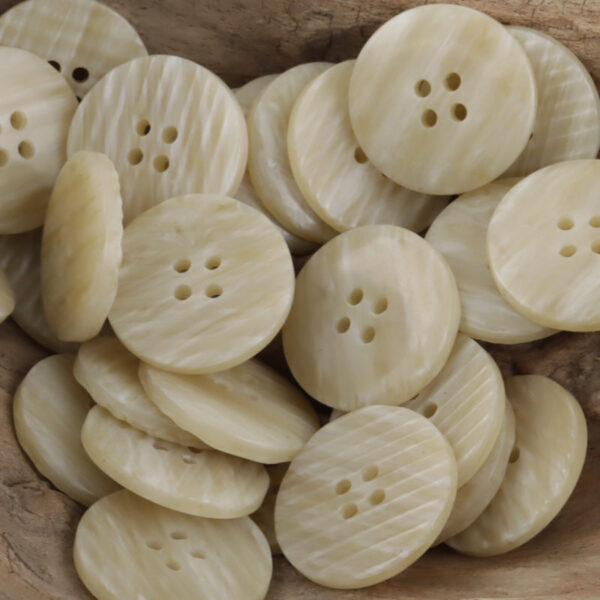 Flat Beveled Irregular Imitation Wood Grain Resin Buttons,20pcs