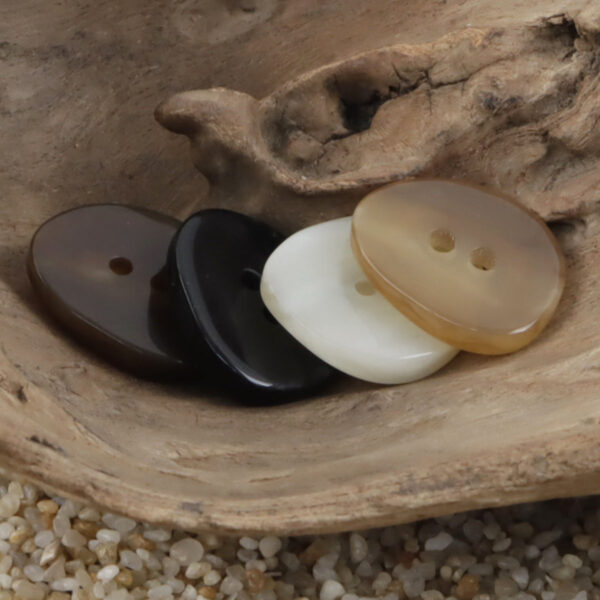 Irregular Triangular 2-Hole Resin Buttons for Knitted Hats 10pcs - Image 2