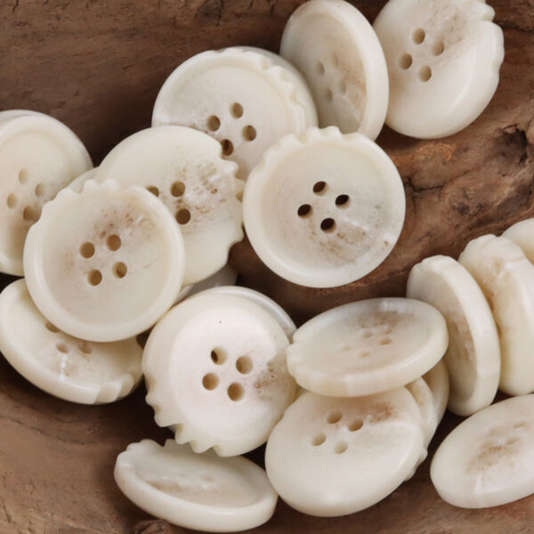 Beige Chipped Resin Buttons for Black Cardigans 30pcs - Image 2