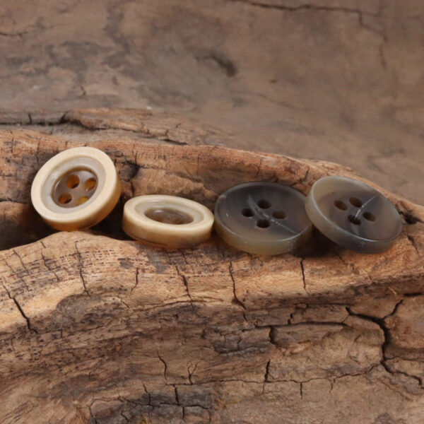 11.5mm Round Two-Tone Amber Resin Buttons for Shirts 50pcs - Image 3