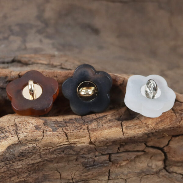 13mm Plum Blossom Matte Resin Buttons for Children's Dress Cufflink 20pcs