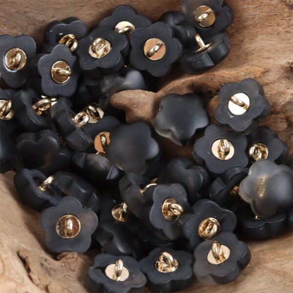13mm Plum Blossom Matte Resin Buttons for Children's Dress Cufflink 20pcs