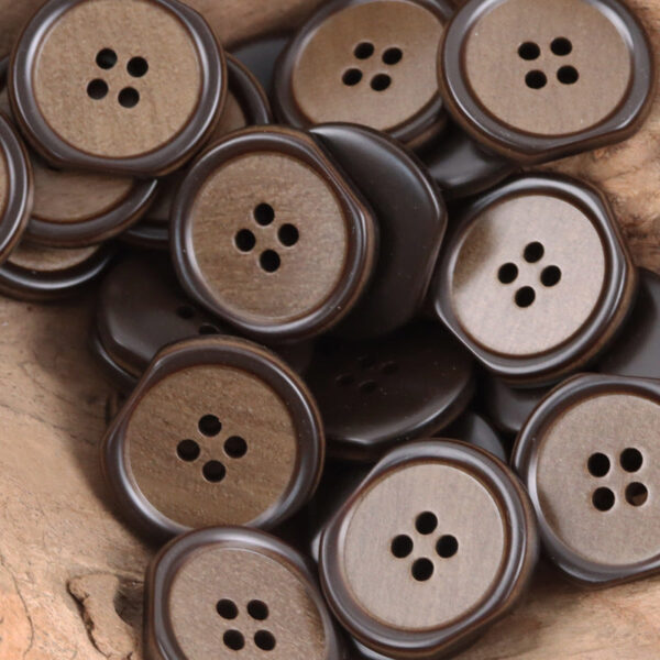 Irregular Four-Hole Resin Buttons for Winter Windbreakers 40pcs - Image 6